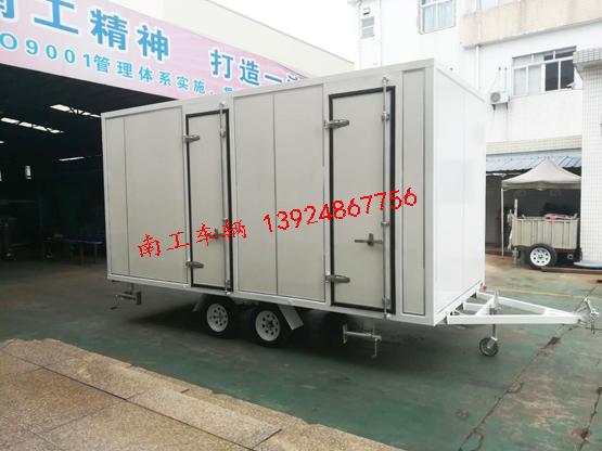 1.5吨白色厢式乐玩（中国）