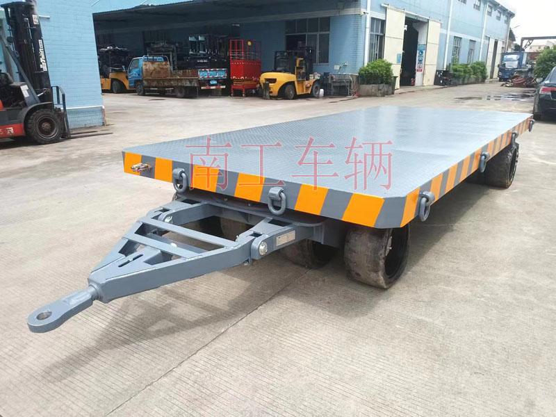 25吨重型工业乐玩（中国） 全挂式牵引拖车底盘