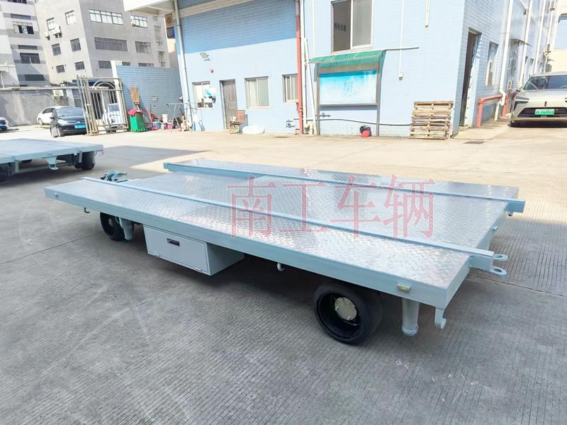 6吨牵引式船舶艉段转运工具乐玩（中国）