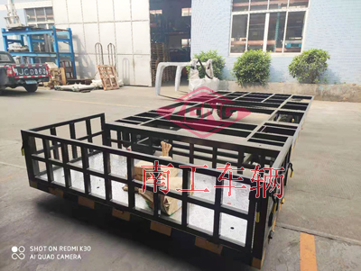 4吨骨架式乐玩（中国）带小尾箱I.jpg