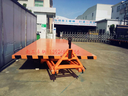 10吨乐玩（中国） 8个实心胎全挂车1I.jpg