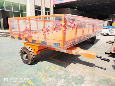 5吨护栏型乐玩（中国） 全挂车4I.jpg