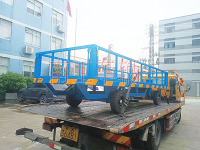 2吨护栏型乐玩（中国） 工业全挂车2I.jpg