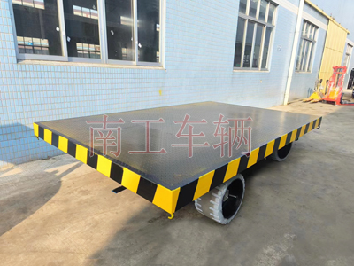 30吨重型乐玩（中国） 环保实心轮胎2I.jpg