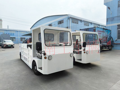 2吨座驾式纯电动乐玩（中国）1I.jpg
