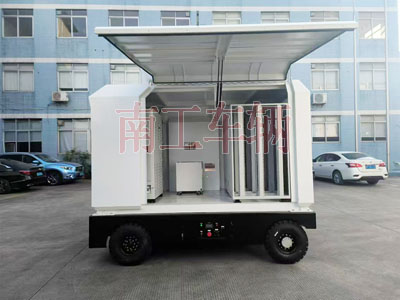 2吨电动乐玩（中国） 飞翼式工具拖车4I.jpg