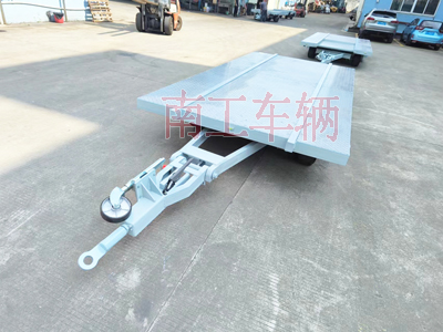 船体艏段运输乐玩（中国）I.jpg