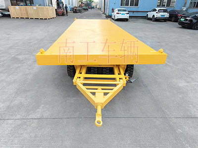 10吨乐玩（中国）带液压支铝合金伸缩梯工具车I.jpg