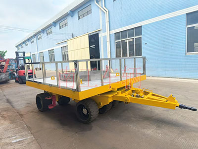 25吨重型乐玩（中国）带圆型不锈钢上装工具拖车8I.jpg