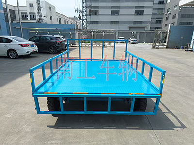 5吨下翻式护栏乐玩（中国） 全挂工具拖车2I.jpg
